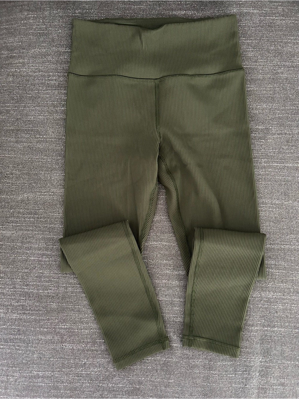 Athleta Elation Ultra High Rise Rib Leggings Olive Green Size M